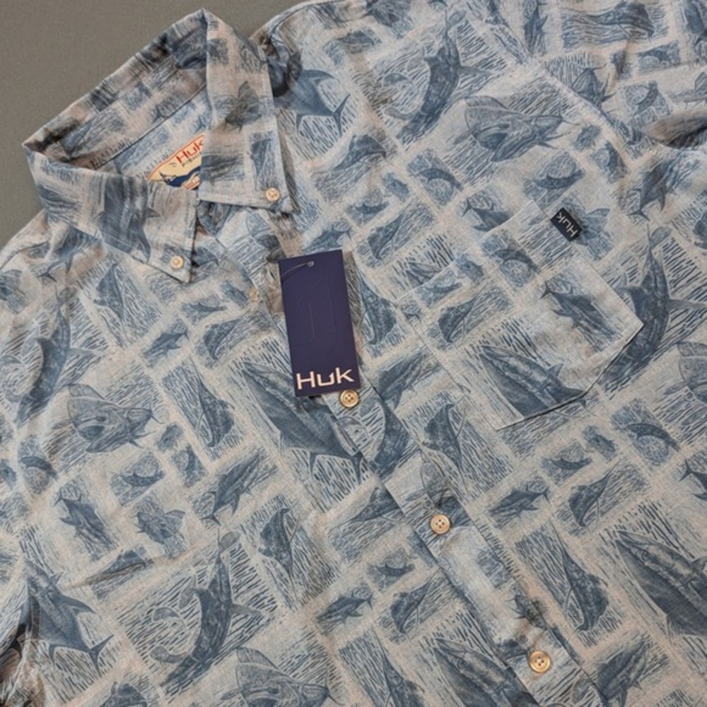 Huk Performance Fishing‎ Men's Button Down Shirt Marlin Dolphin Print Size L